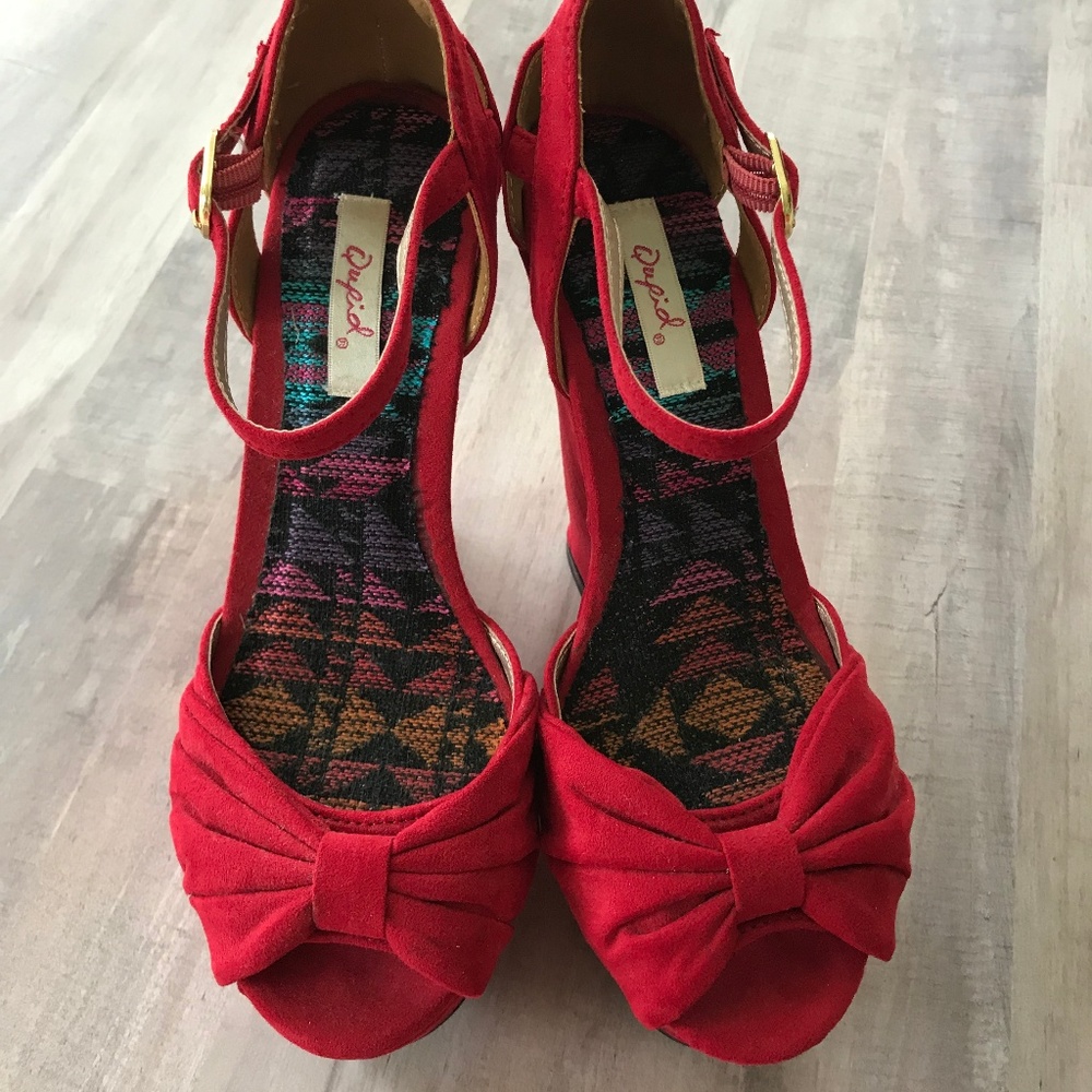 Qupid Red Bow Heel